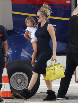 Ultimatekimkardashian:  Penelope And Khloe Arriving St. Barts For Family Vacation