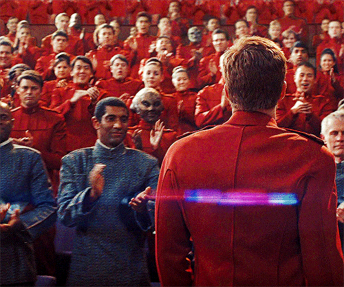 scruffydeanw:Star Trek (2009) dir. J.J. Abrams“Now, your father was captain of a Starship for 12 min