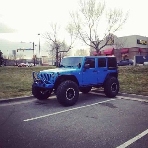 @bk_harfst ______________________________________ #JKU #Jeep #Wrangler #PoisonSpyder #RigidIndustrie