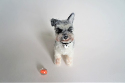 A needle felted miniature to remember &ldquo;Bella&rdquo; .Have a great weekend!