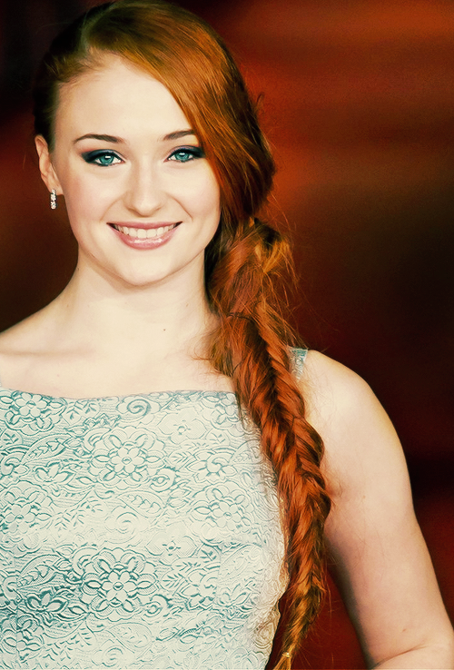 She really does look like she stepped out of a fairy tale