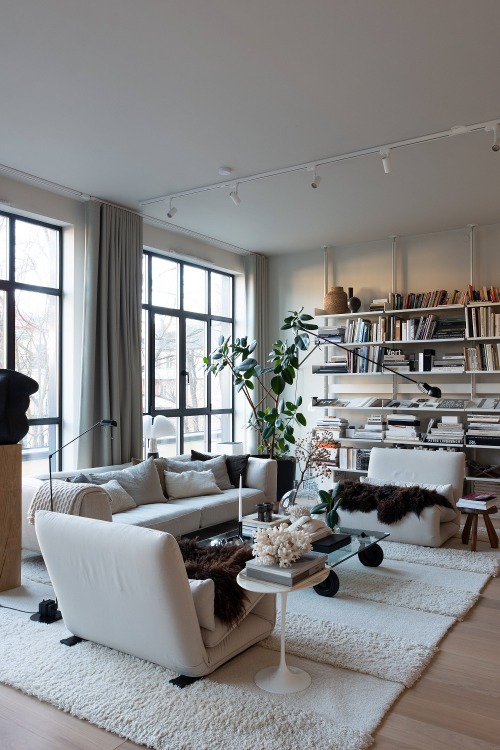 Swedish Interior Designer Lotta Agaton’s Stockholm Apartment - THE NORDROOM