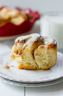 fullcravings:  Apple Pie Cinnamon Rolls