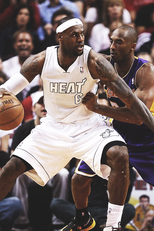 -heat:  32 points, 7 rebounds and 4 assists 