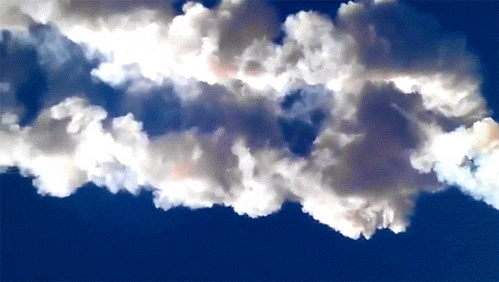 gifmovie:  Meteorite hits Russian Urals near Chelyabinsk. Russia’s Urals region
