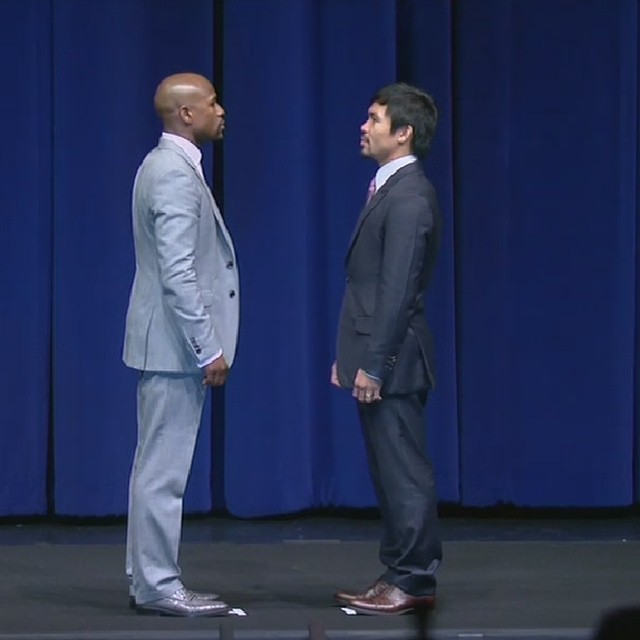 boxinghype:  No photoshop. It’s Real. #MaywatherPacquiao