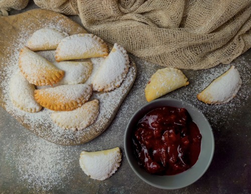 fullcravings:  Empanada Cookies