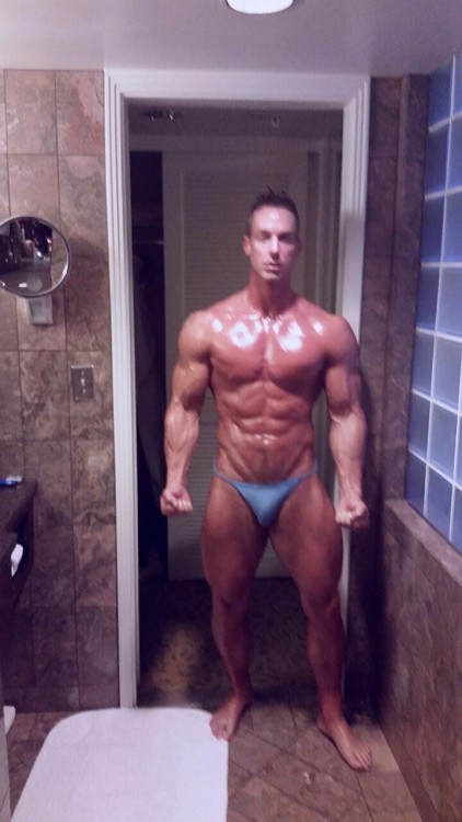trevoradamsmodel:  Selfie: Trevor Adams 
