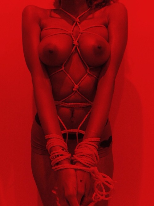 faeriepvssy: ❤️Tits &amp; Tied ❤️