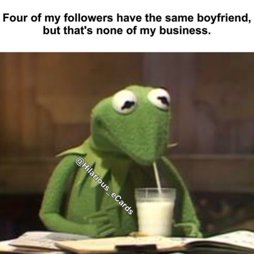 They all #love they #Bae, but that&rsquo;s none of my Business. #lmfao #Bae #FourGirls #OneGuy #lmfa