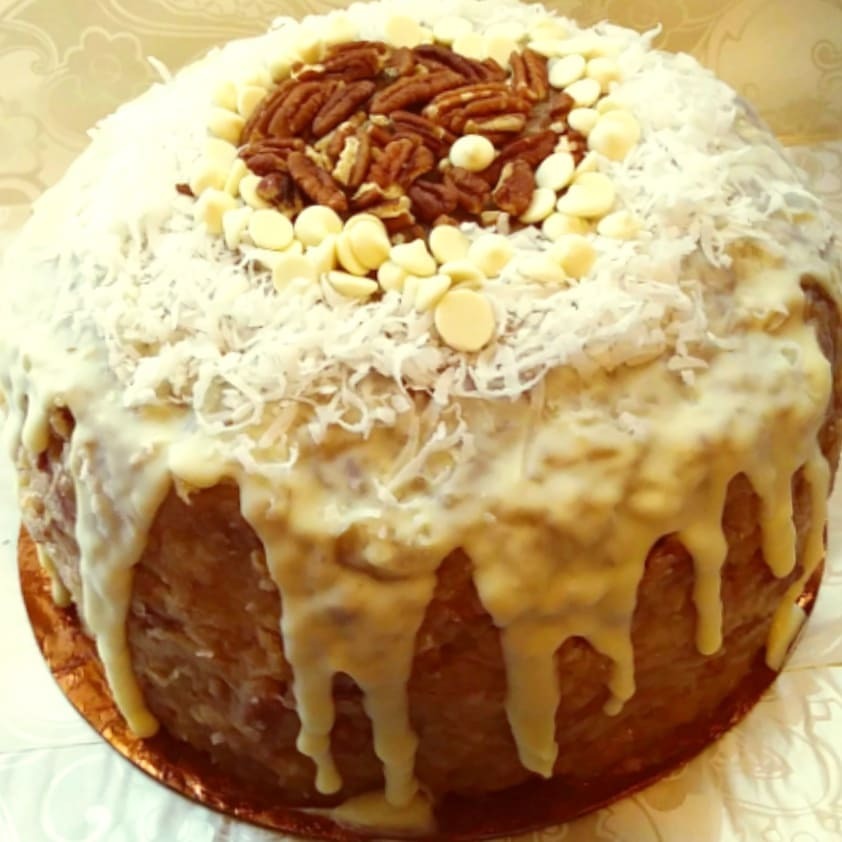 <p>German White Chocolate Cake w/White Chocolate Drip topped w/Pecans & White Chocolate Morsels<br/>
.<br/>
.<br/>
Online Ordering & Delivery Available<br/>
.<br/>
.<br/>
.<br/>
.<br/>
.<br/>
.<br/>
#whitechocolatecake #whitechocolate #realcakebaker #realgood #cakeporm #cakecatering #thebestbakery #dripcake #bakeryofinstagram #cakecents #cakes #corporatecatering #devourpower #partyplanner #uniquefood #lacater #labest #cakeporm #germanwhitechocolate #germanchocolatecake #madefromscratch #onlinebakery #onlinefood #onlineshopping #sweettooth #partyfood #gamechanger #unlikeanyother  (at Universal Studios Hollywood)<br/>
<a href="https://www.instagram.com/p/B4C-ZlFg9SB/?igshid=1pixhc7rj4ea8" target="_blank">https://www.instagram.com/p/B4C-ZlFg9SB/?igshid=1pixhc7rj4ea8</a></p>