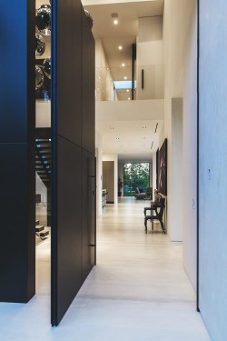 envyavenue:  Beverly Hills Contemporary |