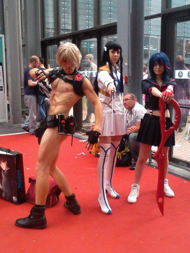 jaz-zephy:the last picture was taken at Japan expo 2014 , the fabulous Nudist beach