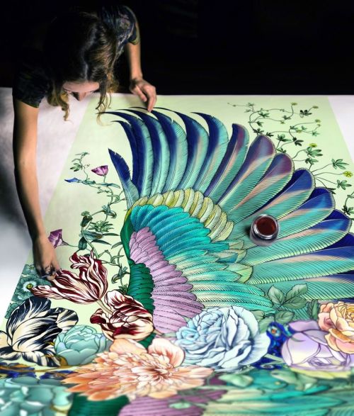 wnq-writers:culturenlifestyle:Stunning Hand Painted Scarves Mimic the Wings of BirdsMelbourne-based 