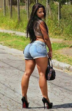 thickleggz:  thickchicks4u:  If you saw her on the road would you give her a ride?  Click HERE for more ThickLeggz. Click HERE to submit your Thick.  ThickLeggz 