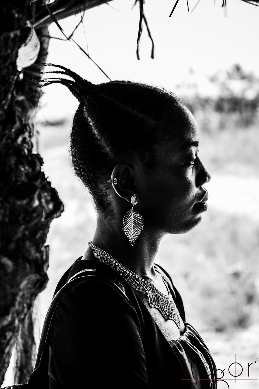 yagazieemezi:  Meet Your Photographer: Logor I met Logor here in Lagos and was blown