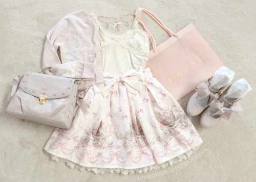 emiii-chan:New Liz Lisa items —&gt; blog post (clothes) (shoes &amp; bag)