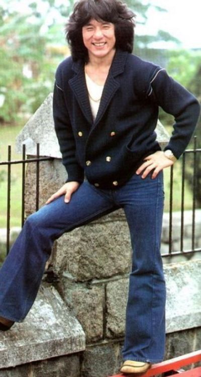 sonoanthony: guts-and-uppercuts:Jackie Chan, fashionista. Someone said you can dress how ever you wa