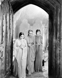 Geraldine Dvorak, Cornelia Thaw, and Dorothy