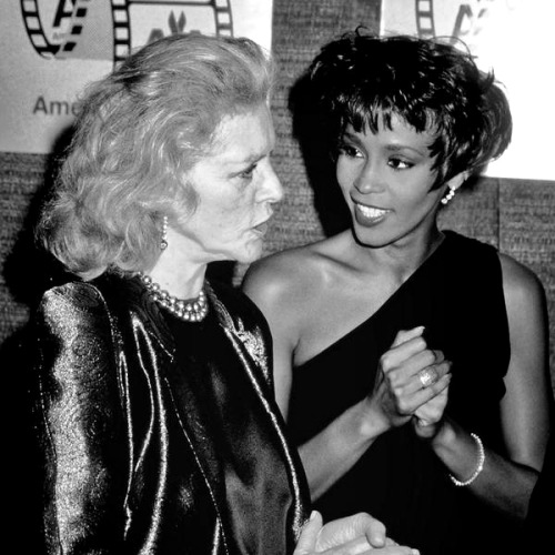 Whitney Houston meeting her favourite actress, Lauren Bacall, in 1991