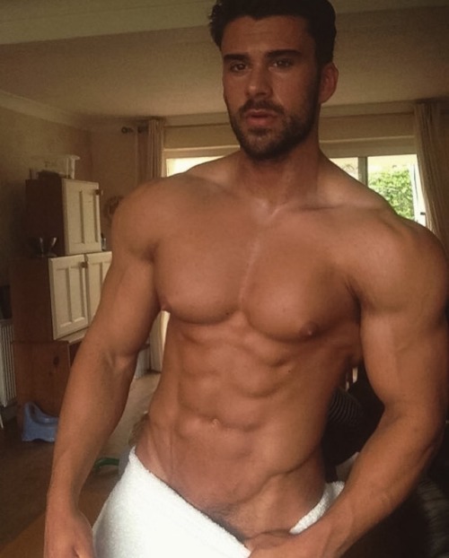real-deal-inches: randomhotness123:Liam Jolley and his rock hard boy and dick. That body is dripping