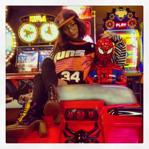 heyitsapril:Ya know just me n my boyfriend Spiderman drivin round (at Peter Piper Pizza)