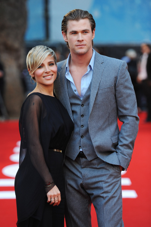 heartchrishemsworth:Chris Hemsworth and Elsa Pataky attend the ‘Rush’ world premiere at 