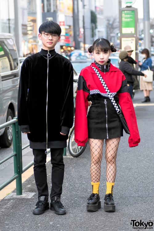 tokyo-fashion:16-year-old Japanese high school students Rei & Beni on the street in Harajuku wea