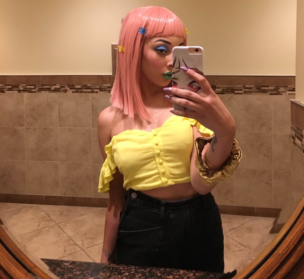 lickmyeyeballsss:  Today shooting with LimeCrime at their HQ