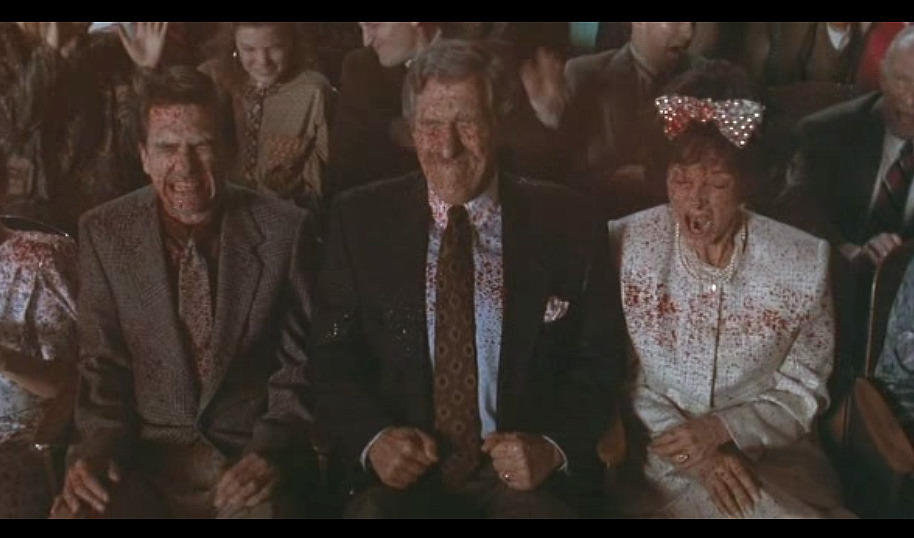 marycemetery:  &ldquo;Bravo, Bravo!&rdquo; The Addams family, 1991 