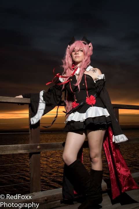 Sunset photos of my Krul cosplay thanks to Redfoxx Photography! 