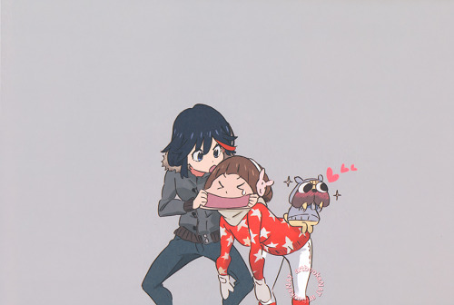 artbooksnat:Kill la Kill (キルラキル)Mako gives Ryuko a surprise kiss! More adorable art illustrated by t