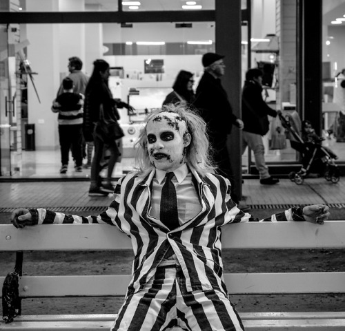 Beetlejuice Cosplay by Axel Zeballos - Argentina IG  https://www.instagram.com/zeballosaxel_/     fo