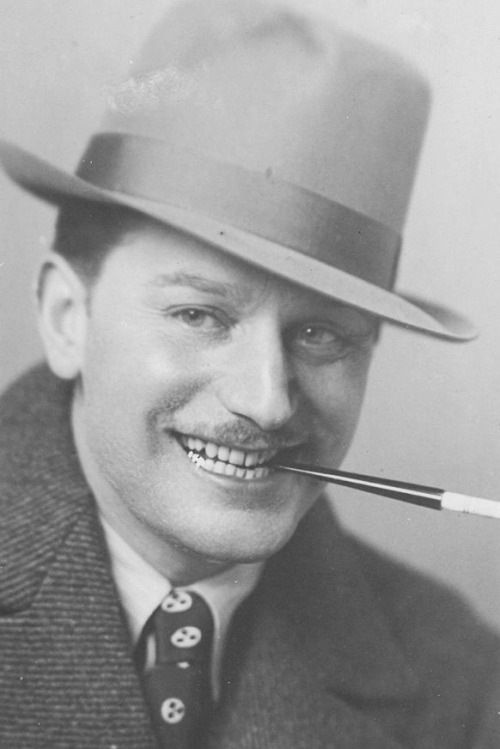 tea-with-theo:  Anton Walbrook, 1936.