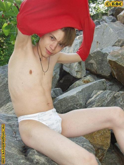 mostlymensunderwear: Ivan thonging on the rocks - 2 of 2  