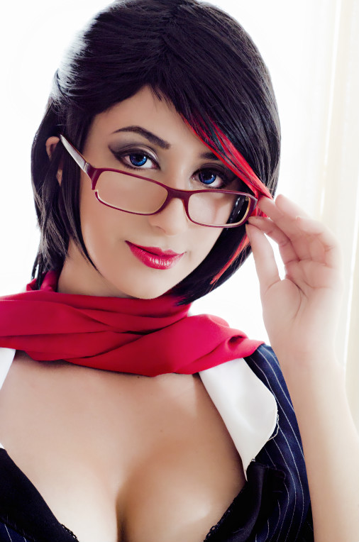 dychancosplay:  Dy Chan as Fiora Headmistress from League of Legends! &lt;3I