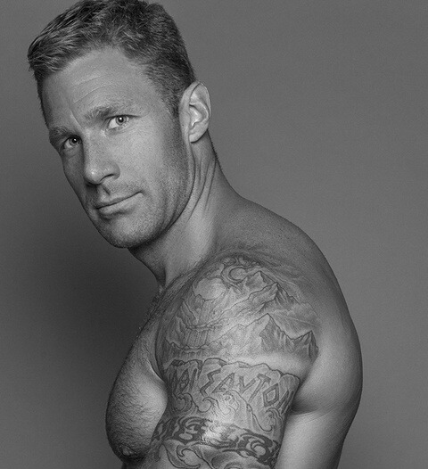 montydave:  Montydave: WOOF!