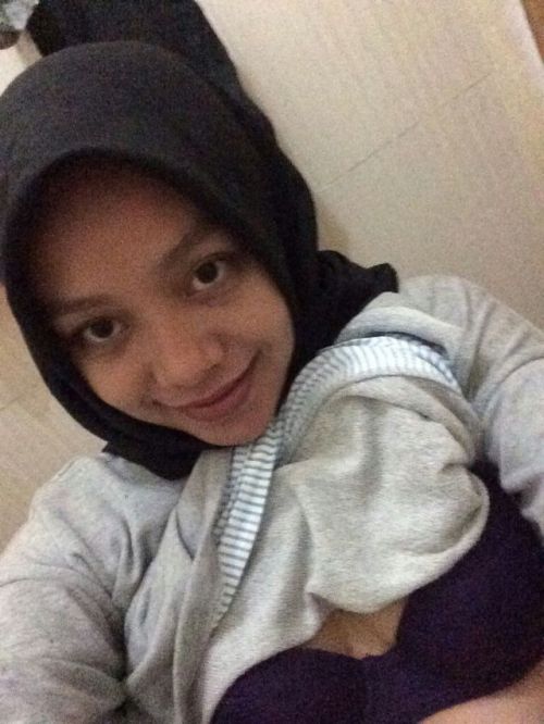 tiadaotak: shahsempoi24: Tudung part1 Follow itskepalakambing.tumblr.com— Tiada Otak — Barang