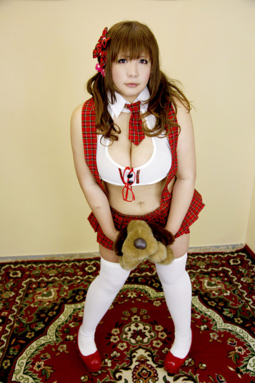 cosplayjapanesegirlidols:  Cute Cosplay Girl Maryou (Romket_2013-06) (Meganekko-chan) 3-9  誘人