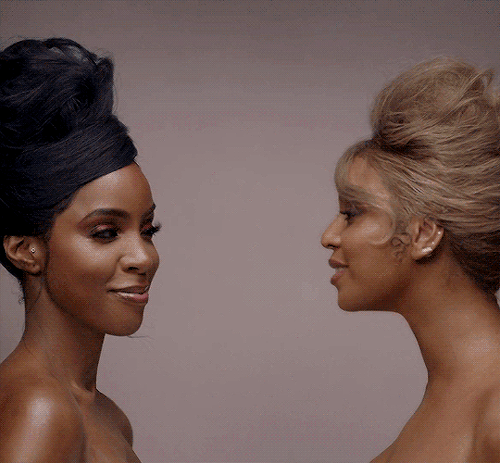 beavesaintmarie:“I’d never trade you for anybody else…” ❤ Kelly Rowland & Beyonce Knowles-Carter