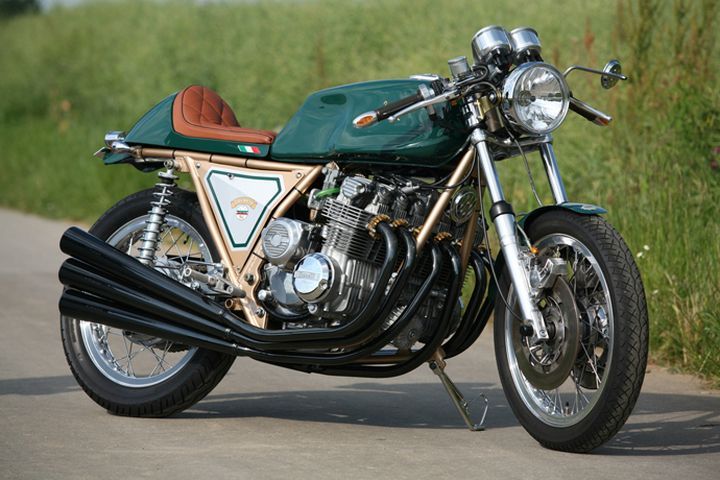 caferacerpasion:  Inline 6 cylinder! Benelli â€ªâ€ŽCafe Racerâ€¬ 750