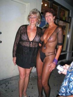 Like to see pics of these two ladies having sex