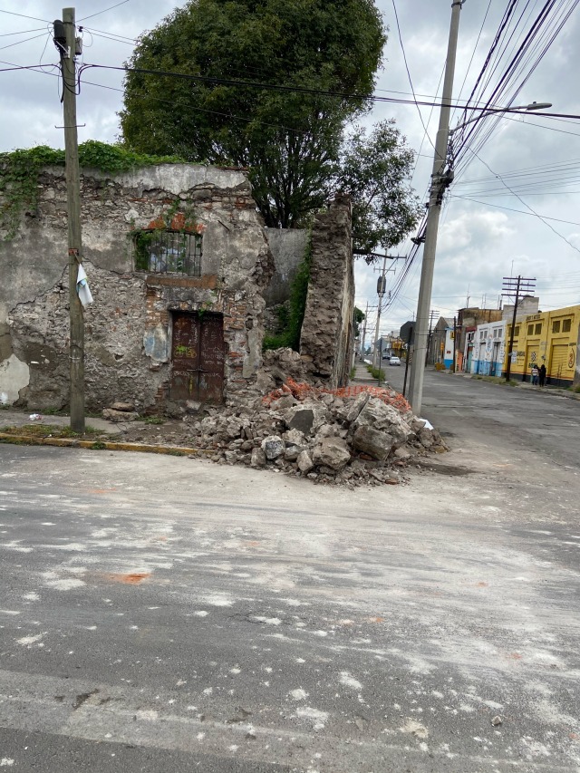 Se denunció la posibilidad de derrumbe,