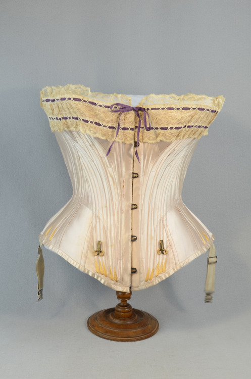 Corset, 1890-1905From the Irma G. Bowen Historic Clothing Collection at the University of New Hampsh