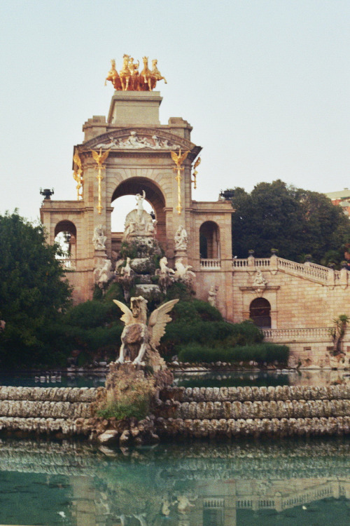 allthingseurope: Parc de la Ciutadella, Barcelona (by Katarina Ribnikar)