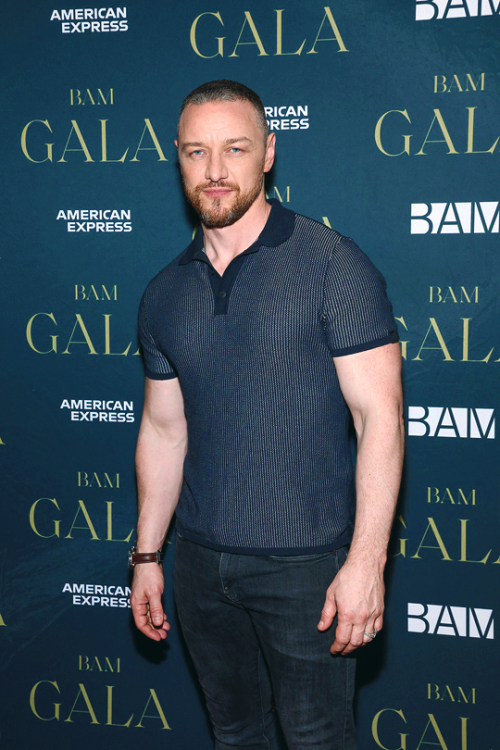  JAMES MCAVOYBAM Gala 2022 — New York CityApril 14, 2022 