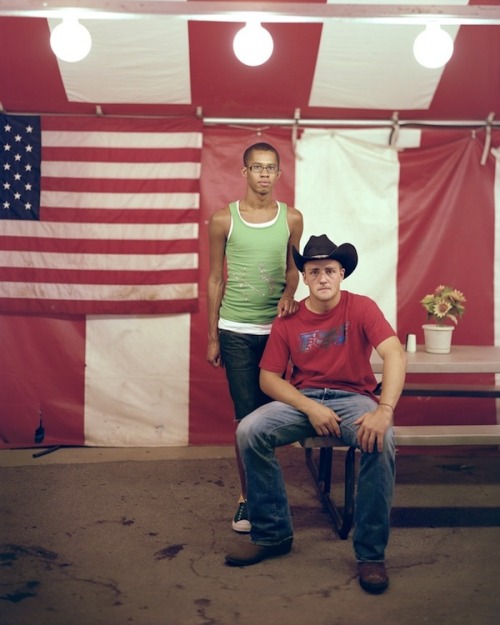 bobbycaputo:Complete Strangers Pose Together for Portraits  by Photographer Richard R