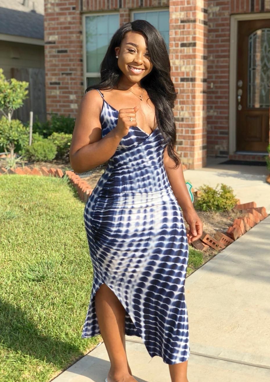 kingjazziedad:  DeliciouslySexy. Gorgy. Curvy. BootiDelicious… Ms AiyoMichelle