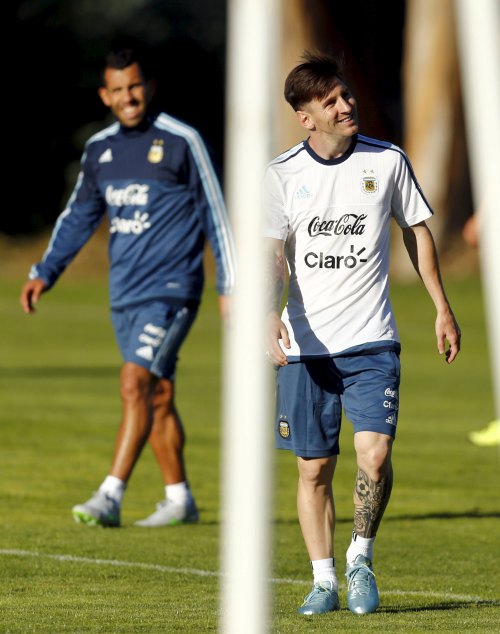 fcbmessi-deactivated20160119:   Lionel Messi during a training session in La Serena, Chile, Tuesday, June 9, 2015.  