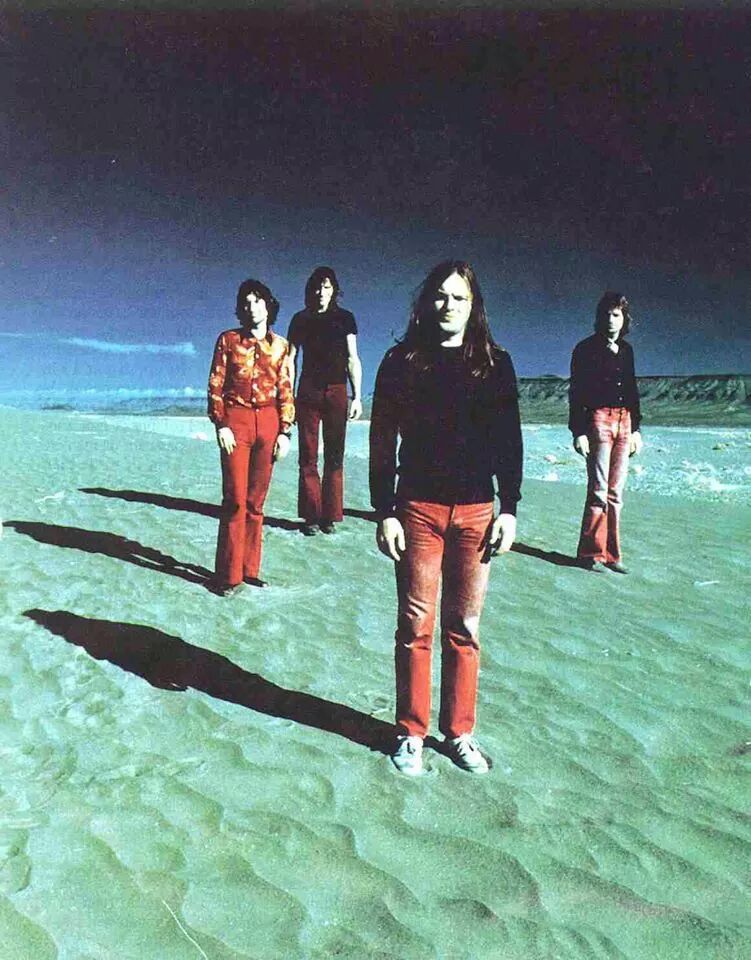 agman35:  A rare photograph of the band from the days following Syd’s departure.